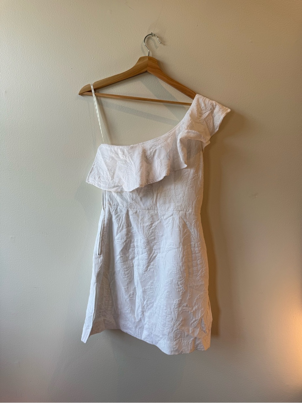 Lilly Pulitzer White One-Shoulder Ruffle Mini Dress - Picture 3 of 3
